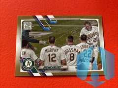 2021 Topps Oakland Athletics Team #392 Gold 1378/2021